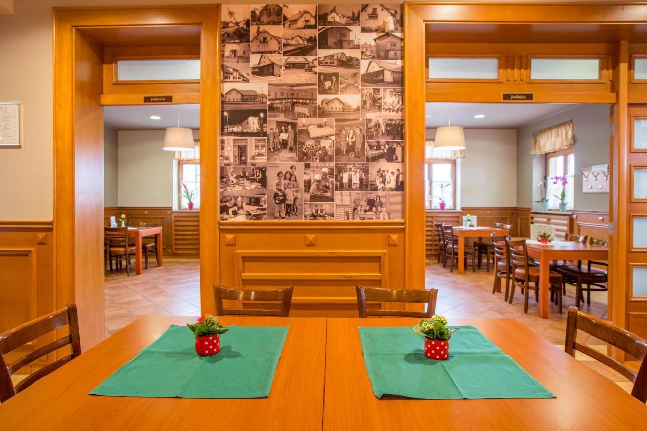 Guesthouse Beno Starše エクステリア 写真