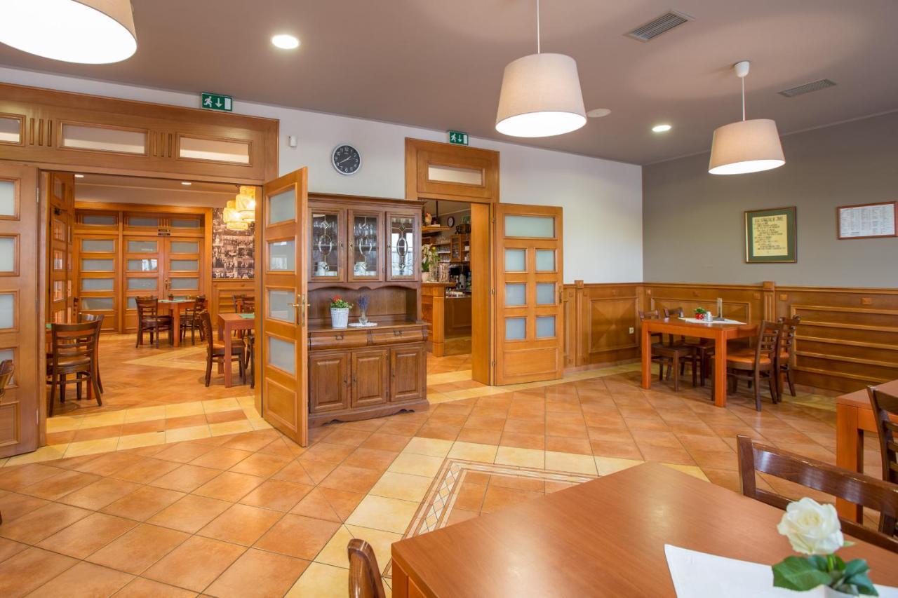 Guesthouse Beno Starše エクステリア 写真